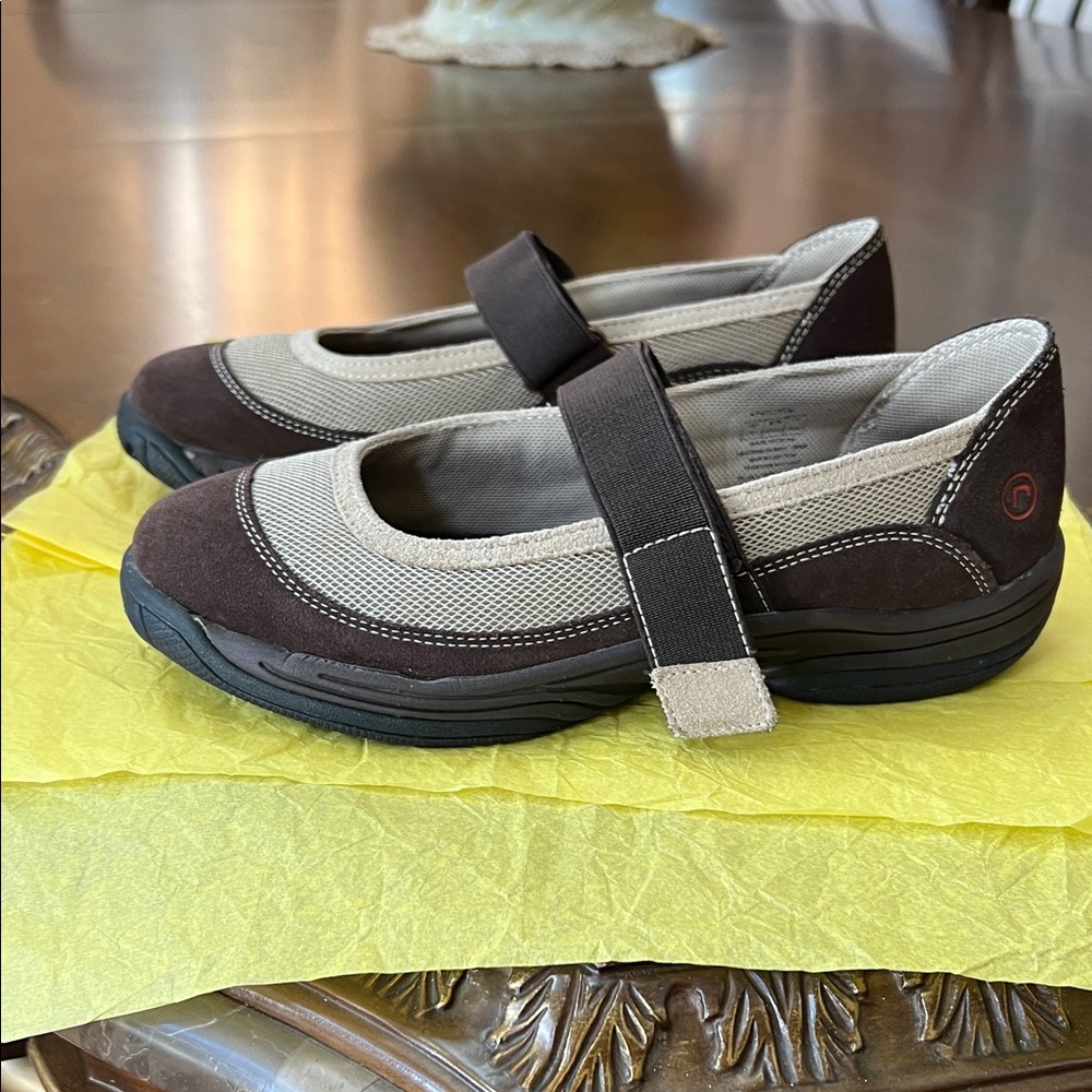 Rockport shoes